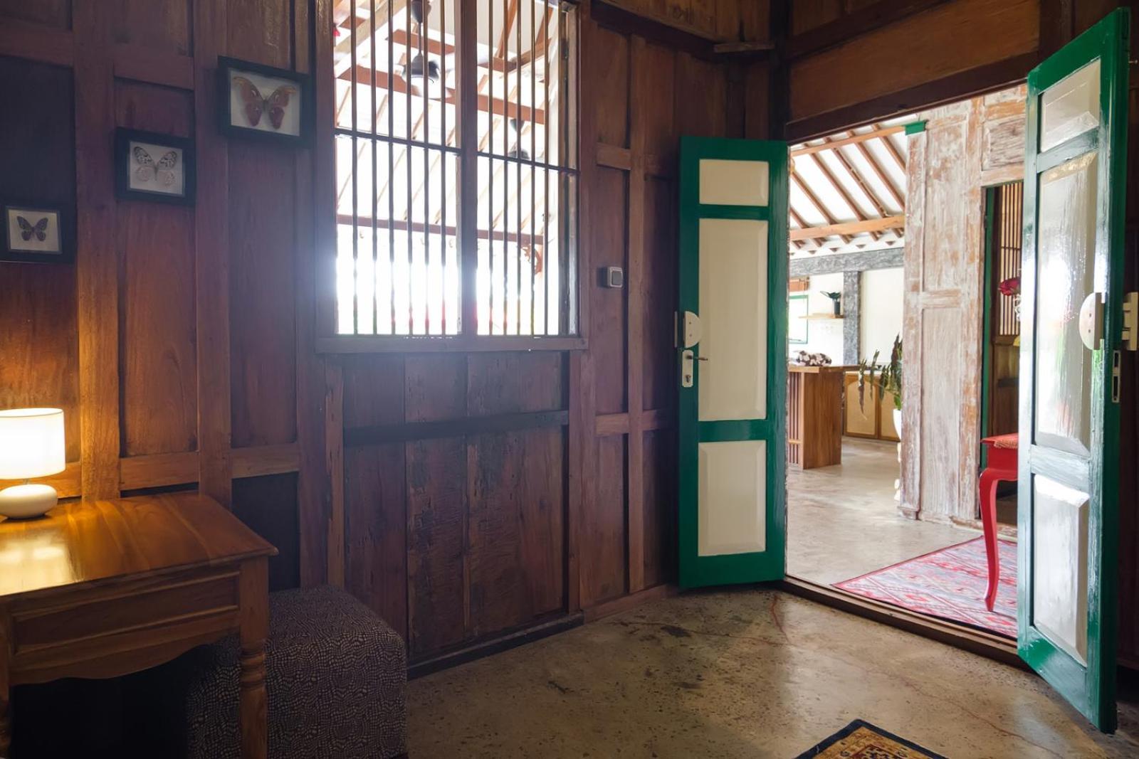 Villa Madeira Javanese Joglo,