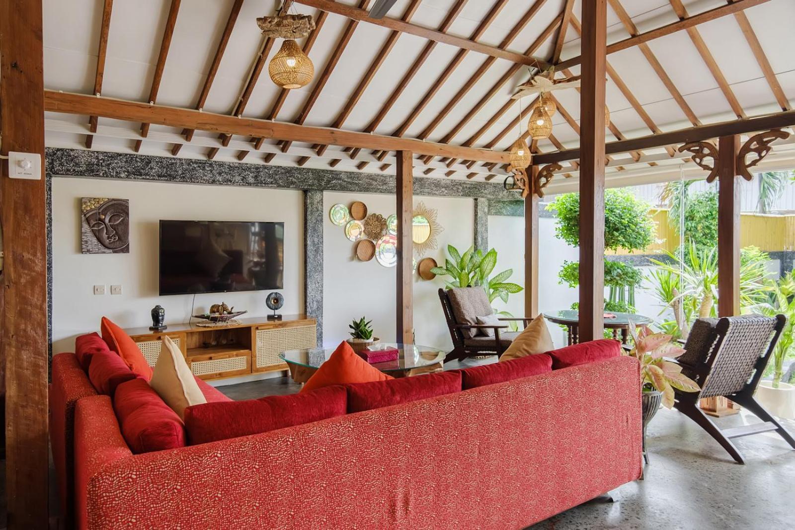 Madeira Javanese Joglo, Villa *