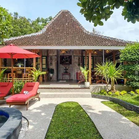 Madeira Javanese Joglo, Jimbaran Exterior foto