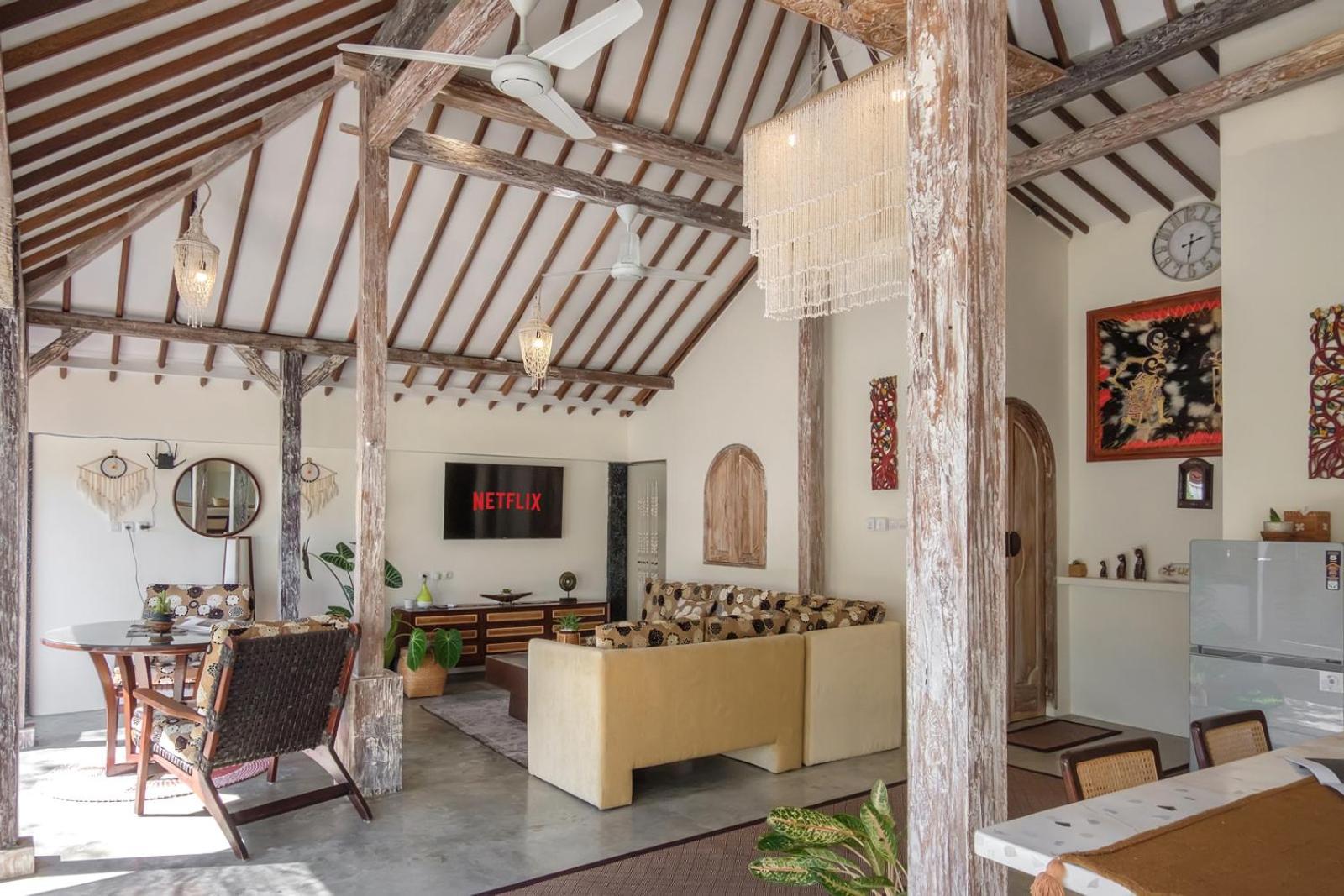 Villa Madeira Javanese Joglo, *