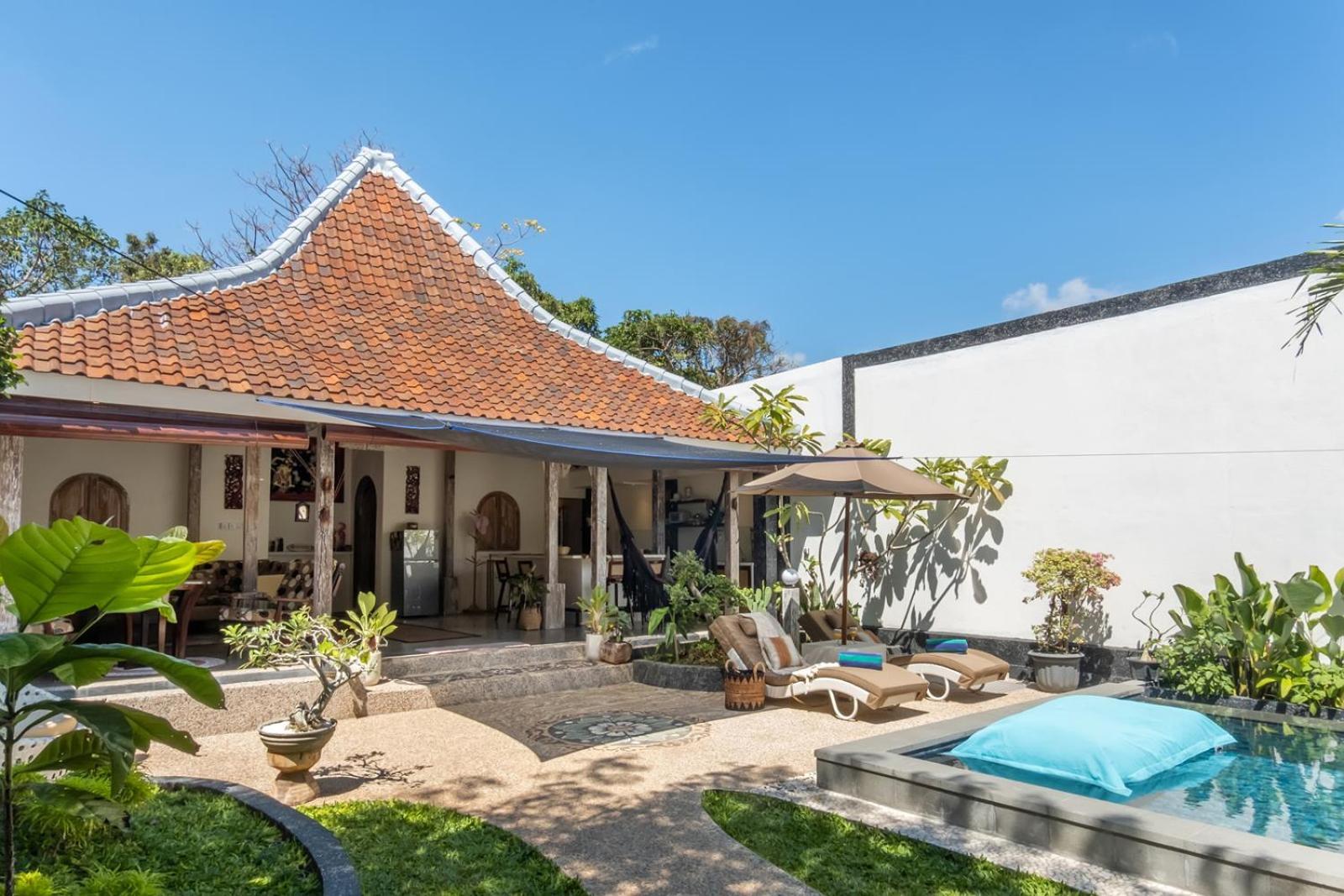 Madeira Javanese Joglo, Villa